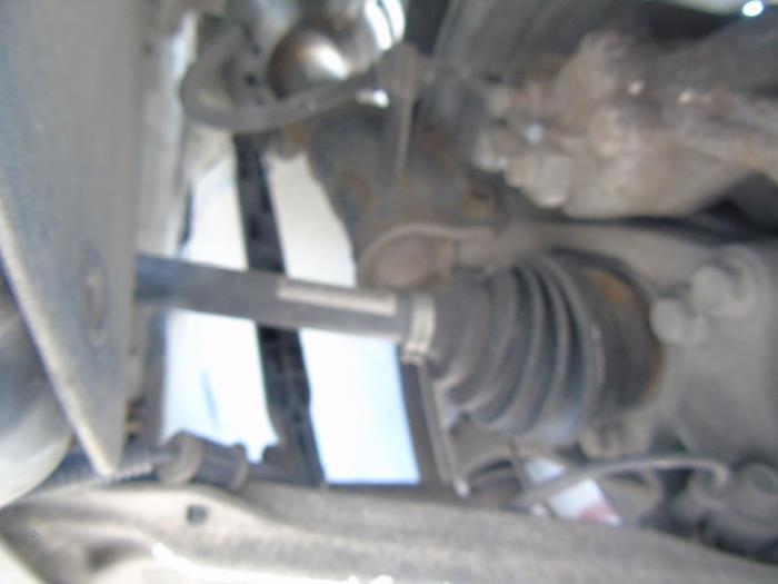 Gebruikte Steekas links-voor Opel Astra J (PC6/PD6/PE6/PF6) 1.4 16V ecoFLEX Prijs € 78,75 Margeregeling aangeboden door Maresia Auto Recycling B.V.