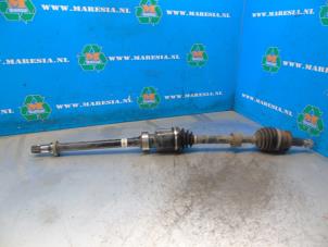 Gebruikte Aandrijfas rechts-voor Mazda 6 SportBreak (GJ/GH/GL) 2.0 Skyactiv G 145 16V Prijs € 157,50 Margeregeling aangeboden door Maresia Auto Recycling B.V.