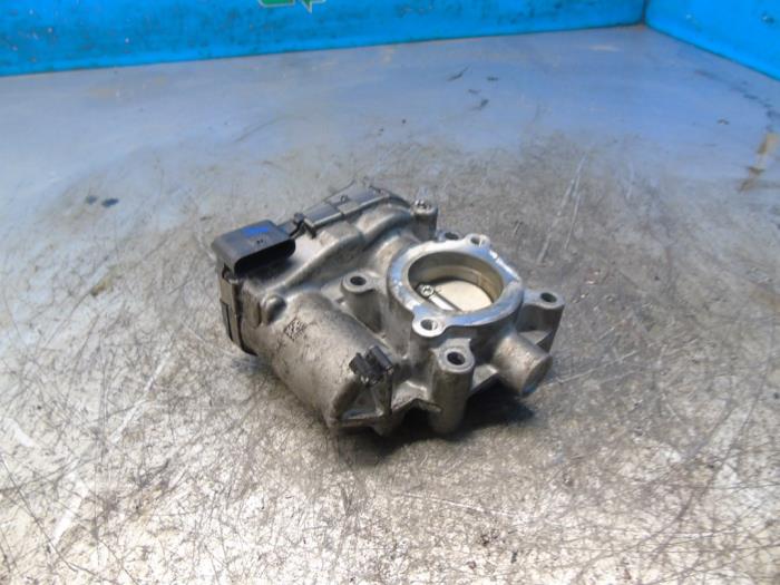 Gebruikte Gasklephuis Renault Megane IV Estate (RFBK) 1.3 TCE 115 16V Prijs € 47,25 Margeregeling aangeboden door Maresia Auto Recycling B.V.