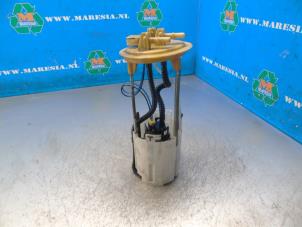 Gebruikte Brandstofpomp Elektrisch Mercedes Sprinter 3t (906.61) 211 CDI 16V Prijs € 78,75 Margeregeling aangeboden door Maresia Auto Recycling B.V.