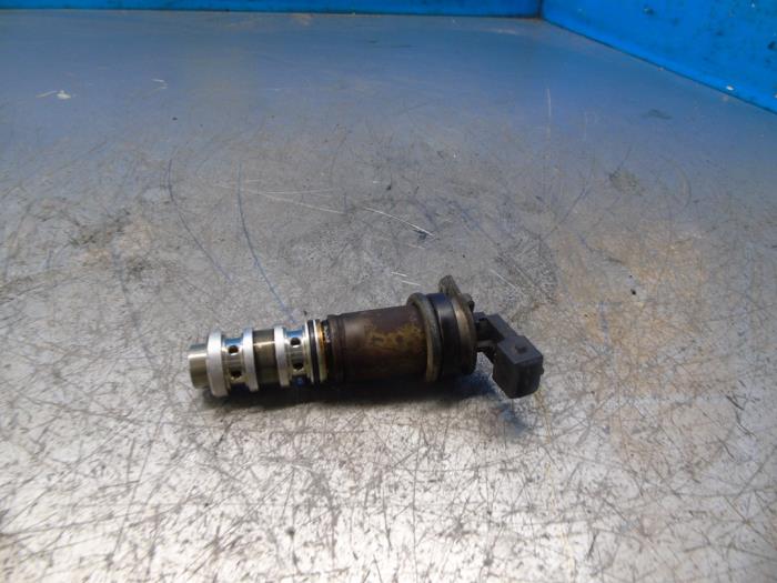 Gebruikte Nokkenas Sensor BMW 1 serie (E87/87N) 116i 2.0 16V Prijs € 31,50 Margeregeling aangeboden door Maresia Auto Recycling B.V.