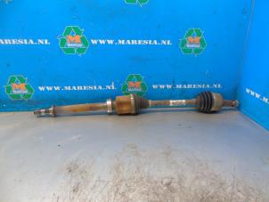 Gebruikte Aandrijfas rechts-voor Dacia Lodgy (JS) 1.5 dCi FAP Prijs € 105,00 Margeregeling aangeboden door Maresia Auto Recycling B.V.