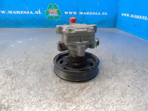 Gebruikte Servopomp Volkswagen Caddy III (2KA,2KH,2CA,2CH) 1.9 TDI Prijs € 42,00 Margeregeling aangeboden door Maresia Auto Recycling B.V.