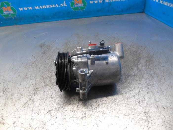 Gebruikte Pomp Airco Peugeot Expert (V1/VA/VB/VE/VF/VT/VY) 1.5 BlueHDi 120 Prijs € 262,50 Margeregeling aangeboden door Maresia Auto Recycling B.V.