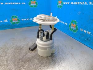 Gebruikte Tank element Pomp Dacia Dokker Express (8S) Prijs € 131,25 Margeregeling aangeboden door Maresia Auto Recycling B.V.