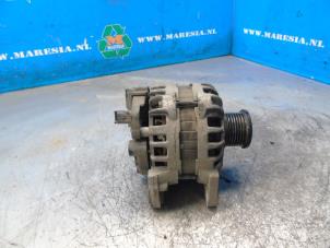 Gebruikte Dynamo Dacia Sandero II 0.9 TCE 12V Prijs € 42,00 Margeregeling aangeboden door Maresia Auto Recycling B.V.