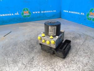 Gebruikte ABS Pomp BMW 1 serie (F20) 116d 2.0 16V Prijs € 157,50 Margeregeling aangeboden door Maresia Auto Recycling B.V.