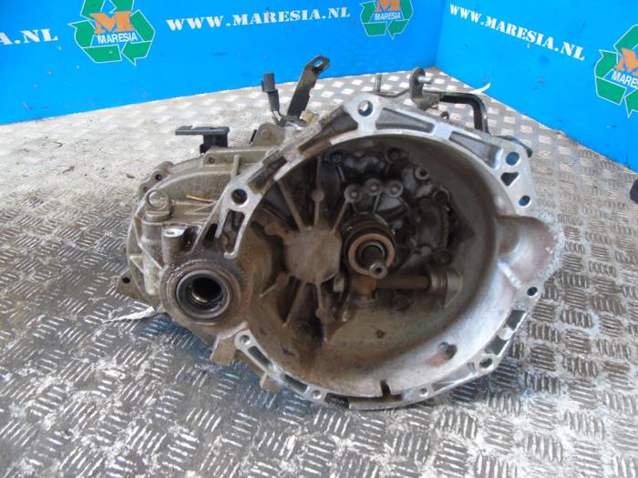 Gebruikte Versnellingsbak Hyundai i20 (GBB) 1.2i 16V Prijs € 367,50 Margeregeling aangeboden door Maresia Auto Recycling B.V.