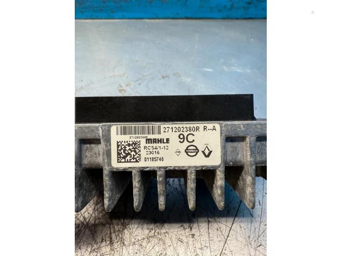 Computer Koeling van een Renault Express 1.5 dCi 95 2023