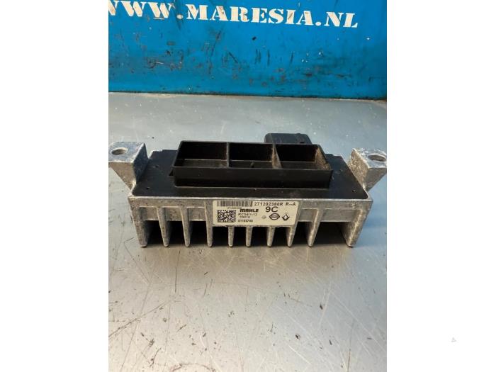 Computer Koeling van een Renault Express 1.5 dCi 95 2023