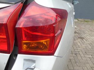Gebruikte Achterlicht rechts Toyota Auris Touring Sports (E18) 1.8 16V Hybrid Prijs € 105,00 Margeregeling aangeboden door Maresia Auto Recycling B.V.