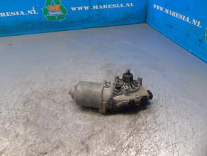 Gebruikte Ruitenwissermotor voor Toyota Yaris II (P9) 1.0 12V VVT-i Prijs € 31,50 Margeregeling aangeboden door Maresia Auto Recycling B.V.