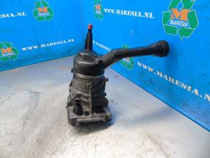 Gebruikte Servopomp Peugeot RCZ (4J) 1.6 16V THP R Prijs € 105,00 Margeregeling aangeboden door Maresia Auto Recycling B.V.