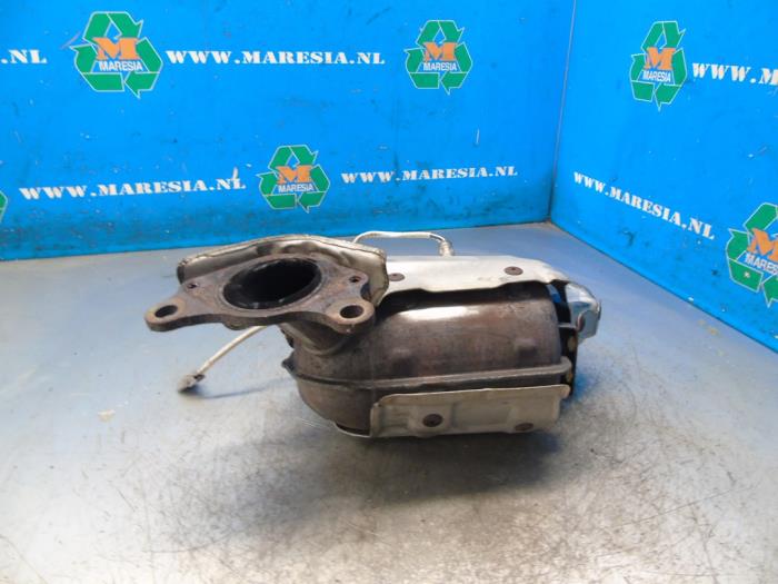 Gebruikte Katalysator Renault Captur I (2R) 0.9 Energy TCE 12V Prijs € 236,25 Margeregeling aangeboden door Maresia Auto Recycling B.V.