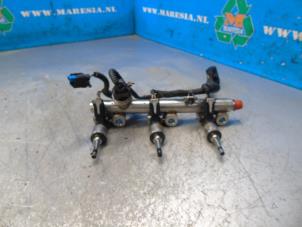 Gebruikte Injector brug Kia Ceed (CDB5/CDBB) Prijs € 131,25 Margeregeling aangeboden door Maresia Auto Recycling B.V.
