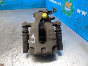 Gebruikte Remklauw (Tang) links-achter Seat Leon SC (5FC) 2.0 TDI Ecomotive 16V Prijs € 52,50 Margeregeling aangeboden door Maresia Auto Recycling B.V.