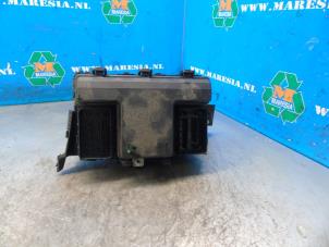 Gebruikte Zekeringkast Ford Mondeo V Wagon 2.0 Hybrid 16V Prijs € 183,75 Margeregeling aangeboden door Maresia Auto Recycling B.V.