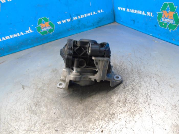 Gebruikte Vacuumpomp (Benzine) Ford Mondeo V Wagon 2.0 Hybrid 16V Prijs € 325,50 Margeregeling aangeboden door Maresia Auto Recycling B.V.