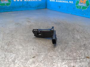 Gebruikte Luchtmassameter Ford Mondeo V Wagon 2.0 Hybrid 16V Prijs € 42,00 Margeregeling aangeboden door Maresia Auto Recycling B.V.