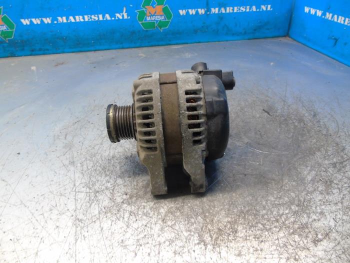 Dynamo van een Ford EcoSport (JK8) 1.0 EcoBoost 12V 125 2015