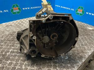 Gebruikte Versnellingsbak Ford Fiesta 6 (JA8) 1.0 Ti-VCT 12V 65 Prijs € 420,00 Margeregeling aangeboden door Maresia Auto Recycling B.V.