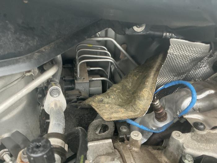 Gebruikte ABS Pomp Renault Captur I (2R) 1.2 TCE 16V EDC Prijs € 157,50 Margeregeling aangeboden door Maresia Auto Recycling B.V.