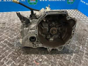 Gebruikte Versnellingsbak Dacia Sandero II 1.0 Sce 12V Prijs € 472,50 Margeregeling aangeboden door Maresia Auto Recycling B.V.