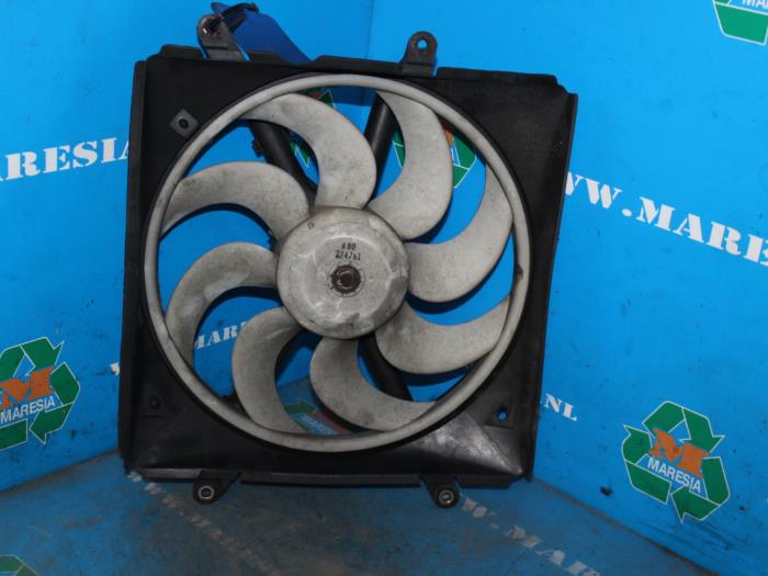 Air conditioning cooling fans Toyota Carina