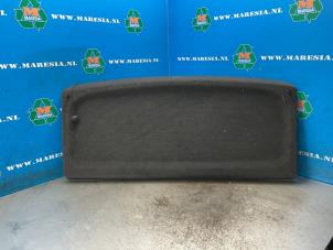 Gebruikte Hoedenplank Volkswagen Polo V (6R) 1.0 TSI 12V BlueMotion Technology Prijs € 115,50 Margeregeling aangeboden door Maresia Auto Recycling B.V.