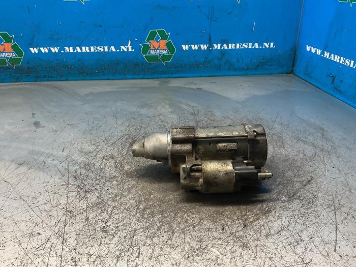 Gebruikte Startmotor Mercedes E (W212) E-200 2.0 Turbo 16V Prijs € 105,00 Margeregeling aangeboden door Maresia Auto Recycling B.V.