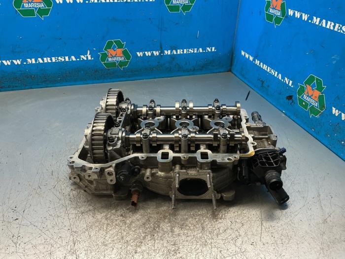 Gebruikte Cilinderkop Opel Corsa F (UB/UH/UP) 1.2 12V 75 Prijs € 472,50 Margeregeling aangeboden door Maresia Auto Recycling B.V.