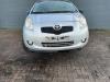 Toyota Yaris II (P9) 1.3 16V VVT-i Bumper voor