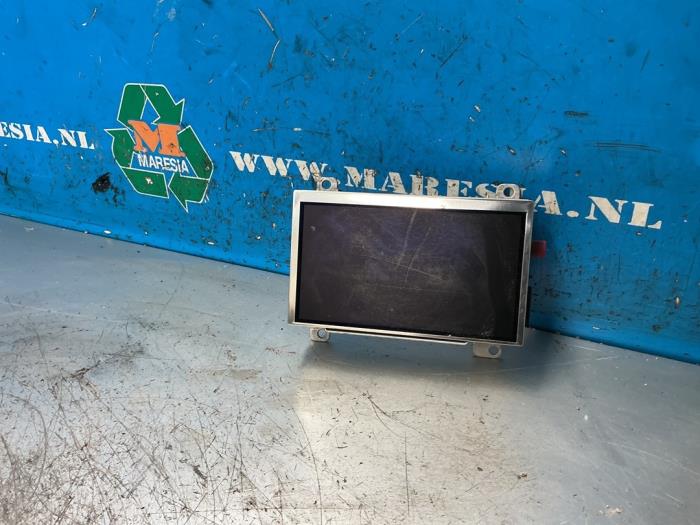 Gebruikte Display Interieur Mini Countryman (R60) 1.6 Cooper D Prijs € 210,00 Margeregeling aangeboden door Maresia Auto Recycling B.V.