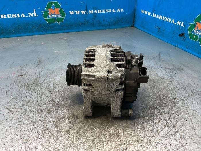 Gebruikte Dynamo Ford Fiesta 6 (JA8) 1.5 TDCi Prijs € 52,50 Margeregeling aangeboden door Maresia Auto Recycling B.V.