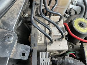 Gebruikte ABS Pomp Lexus RX (L1) 450h V6 24V VVT-i 4x4 Prijs op aanvraag aangeboden door Maresia Auto Recycling B.V.