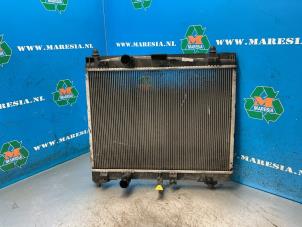 Gebruikte Radiateur Toyota Yaris II (P9) 1.3 16V VVT-i Prijs € 52,50 Margeregeling aangeboden door Maresia Auto Recycling B.V.