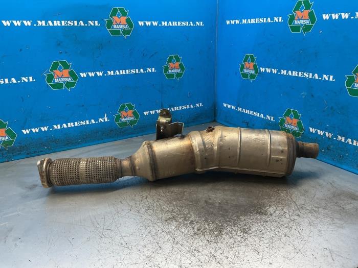 Gebruikte Roetfilter Renault Kangoo Be Bop (KW) 1.5 dCi 90 FAP Prijs € 472,50 Margeregeling aangeboden door Maresia Auto Recycling B.V.