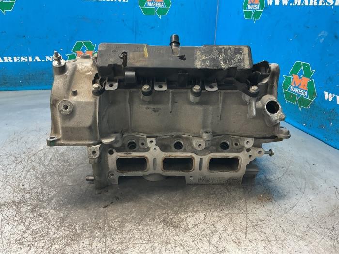 Gebruikte Cilinderkop Renault Twingo III (AH) 1.0 SCe 75 12V Prijs € 367,50 Margeregeling aangeboden door Maresia Auto Recycling B.V.
