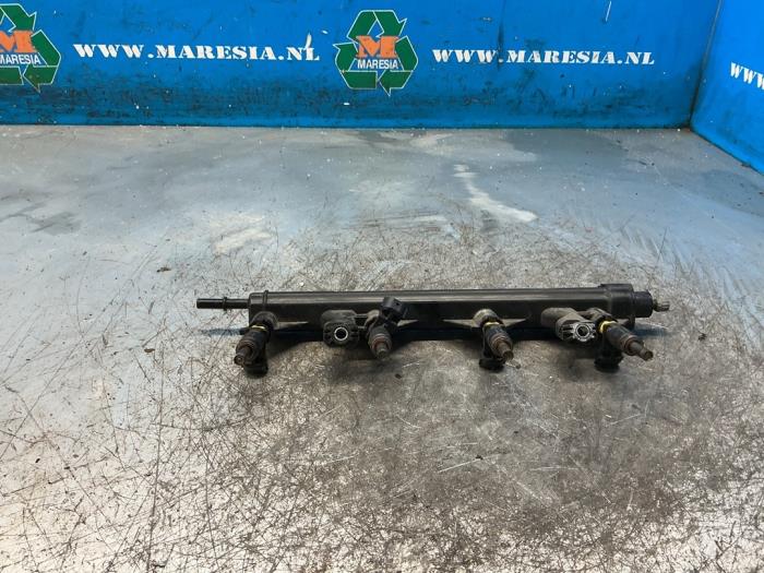 Gebruikte Galerij (Injectie) Citroen C3 Picasso (SH) 1.4 16V VTI 95 Prijs € 36,75 Margeregeling aangeboden door Maresia Auto Recycling B.V.