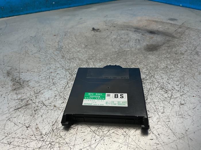 Gebruikte Bodycontrol Module Lexus RX (L1) 450h V6 24V VVT-i 4x4 Prijs € 183,75 Margeregeling aangeboden door Maresia Auto Recycling B.V.