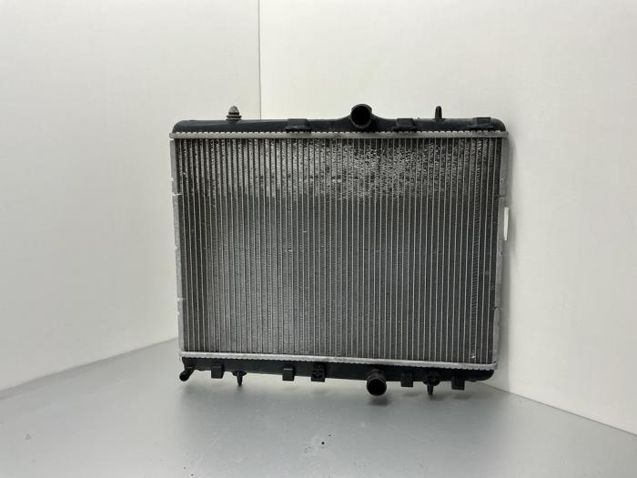 Gebruikte Radiateur Opel Crossland (X) 1.2 Turbo 12V Prijs € 47,25 Margeregeling aangeboden door Maresia Auto Recycling B.V.