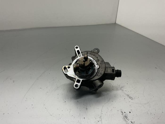 Gebruikte Vacuumpomp (Benzine) Ford Fiesta 7 1.0 EcoBoost 12V 100 Prijs € 73,50 Margeregeling aangeboden door Maresia Auto Recycling B.V.