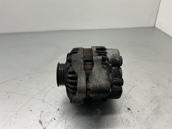 Gebruikte Dynamo Suzuki Swift (ZA/ZC/ZD1/2/3/9) 1.5 VVT 16V Prijs € 52,50 Margeregeling aangeboden door Maresia Auto Recycling B.V.