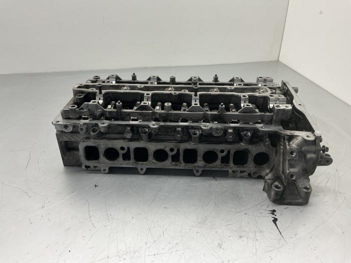 Gebruikte Cilinderkop Mercedes Sprinter 3,5t (910.0/910.1/907.1/907.2) 319 CDI 2.0 D RWD Prijs € 525,00 Margeregeling aangeboden door Maresia Auto Recycling B.V.