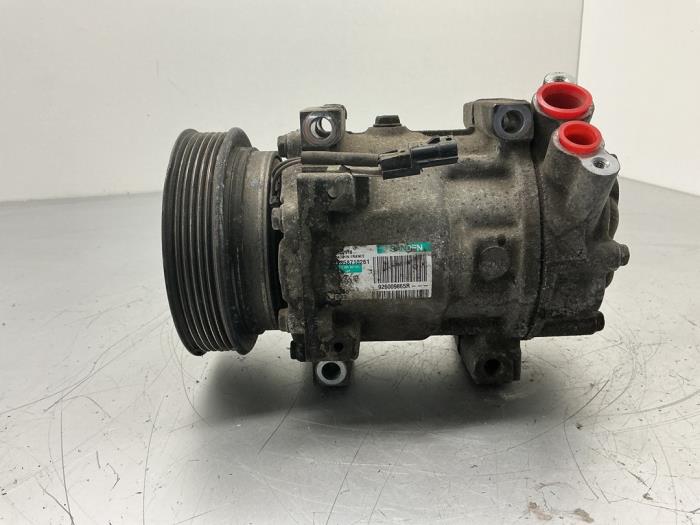 Gebruikte Aircopomp Nissan Qashqai (J10) 1.5 dCi DPF Prijs € 157,50 Margeregeling aangeboden door Maresia Auto Recycling B.V.