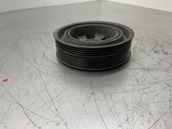 Gebruikte Poelie Krukas Iveco New Daily VI 35C18, 40C18, 50C18, 65C18, 70C18, 35S18 Prijs € 42,00 Margeregeling aangeboden door Maresia Auto Recycling B.V.
