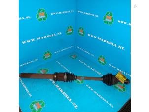 Gebruikte Homokineetas rechts-voor Mazda 2 (NB/NC/ND/NE) 1.25 16V Prijs € 42,00 Margeregeling aangeboden door Maresia Auto Recycling B.V.