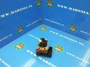 Gebruikte ABS Pomp Ford Focus C-Max 1.6 TDCi 16V Prijs € 42,00 Margeregeling aangeboden door Maresia Auto Recycling B.V.