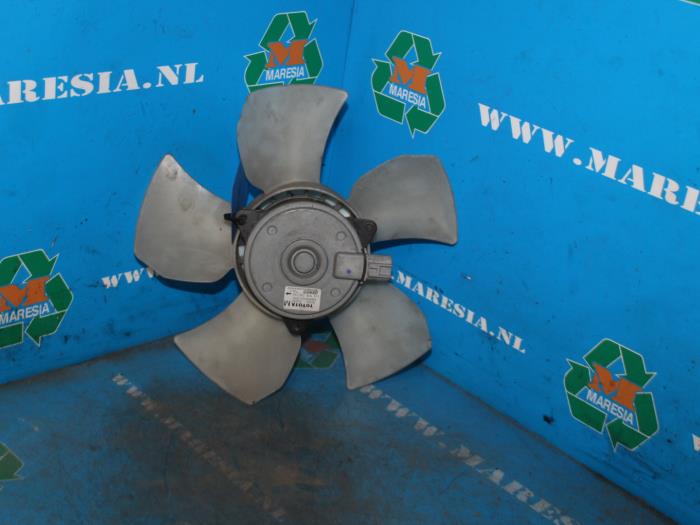 Cooling fans - 21629271-c197-42c0-94d9-1a370521da5b.jpg