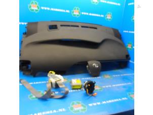 Gebruikte Airbag Set + Module Toyota Prius (ZVW3) 1.8 16V Prijs € 630,00 Margeregeling aangeboden door Maresia Auto Recycling B.V.